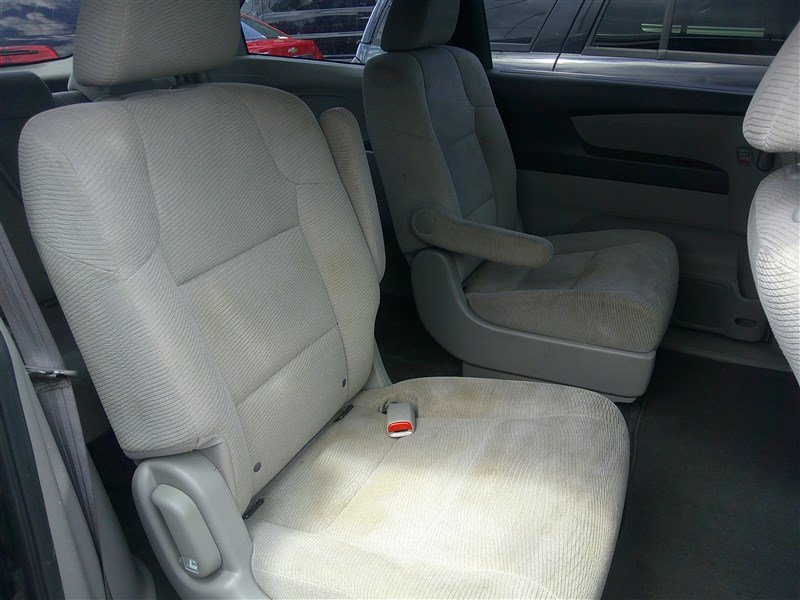 Used 2012 Honda Odyssey LX image 17
