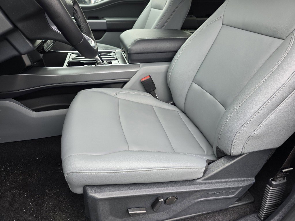 New 2025 Ford F150 Lightning Flash image 24