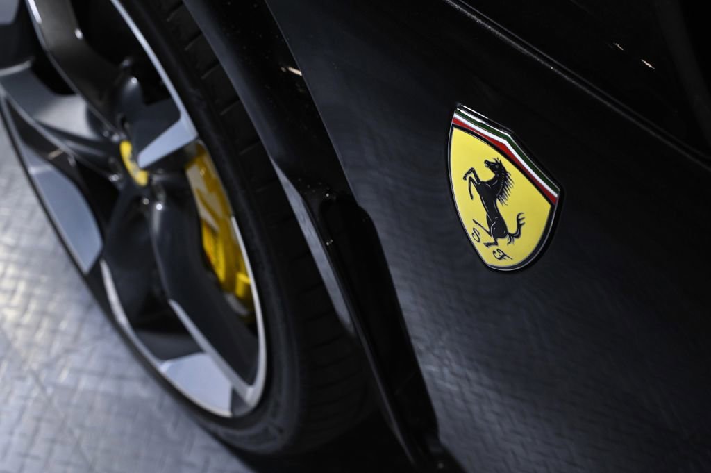 Used 2026 Ferrari Purosangue AWD/4WD image 26