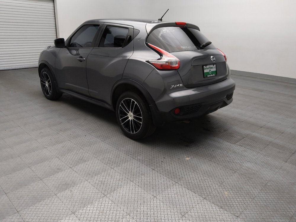 Used 2016 Nissan Juke S FWD image 5
