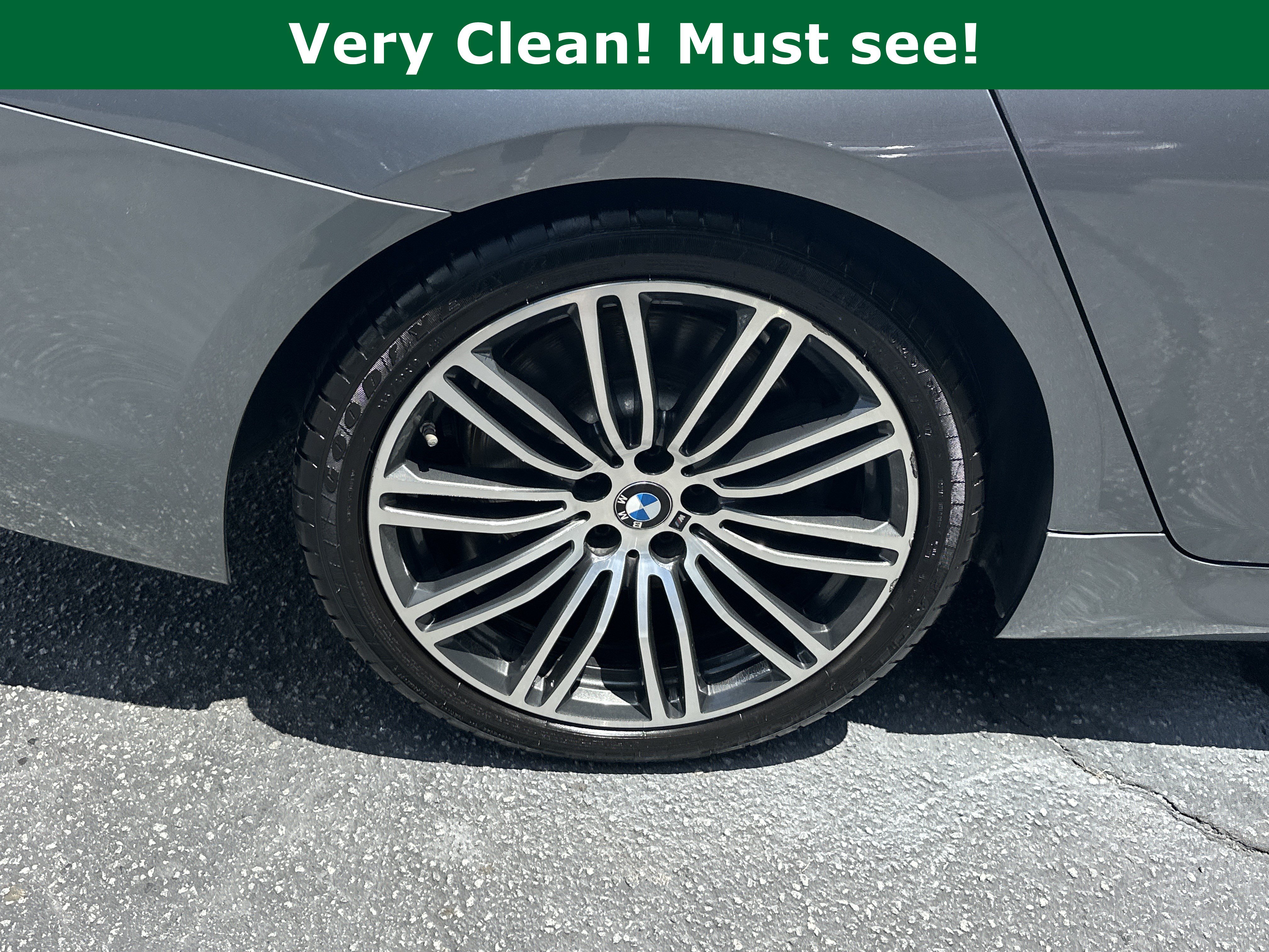 Used 2017 BMW 540i RWD image 19