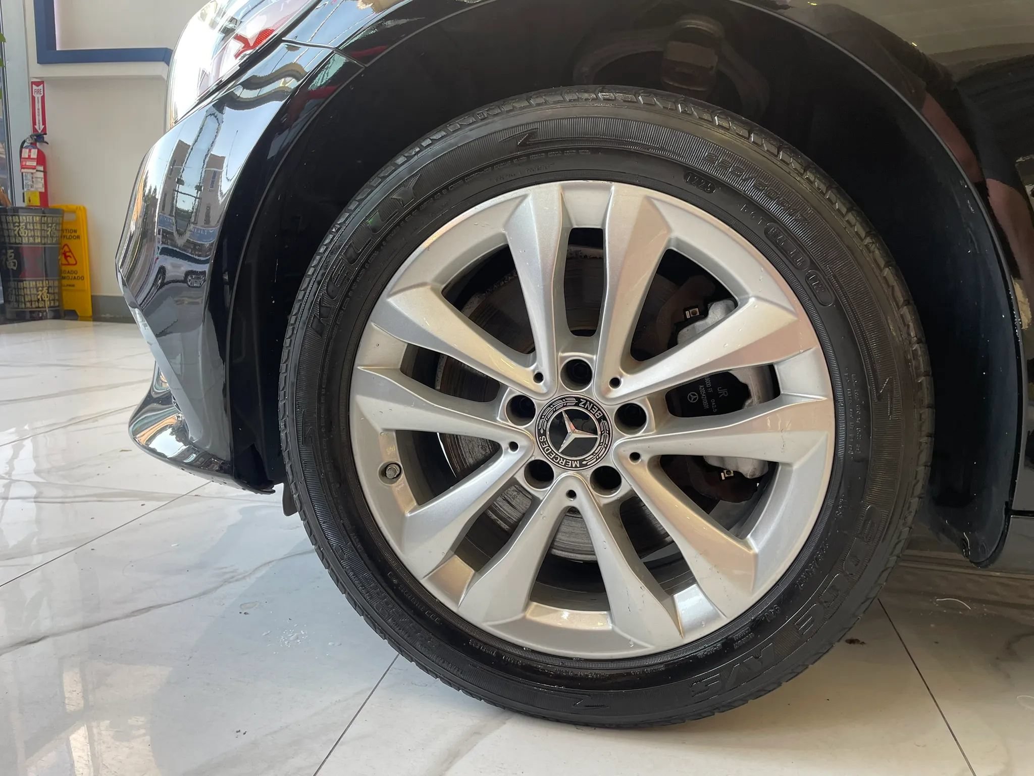 Used 2019 Mercedes-Benz C 300 4MATIC Sedan image 27