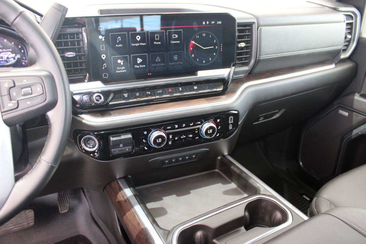 Used 2025 GMC Sierra 3500 SLT w/ SLT Convenience Package AWD/4WD image 24