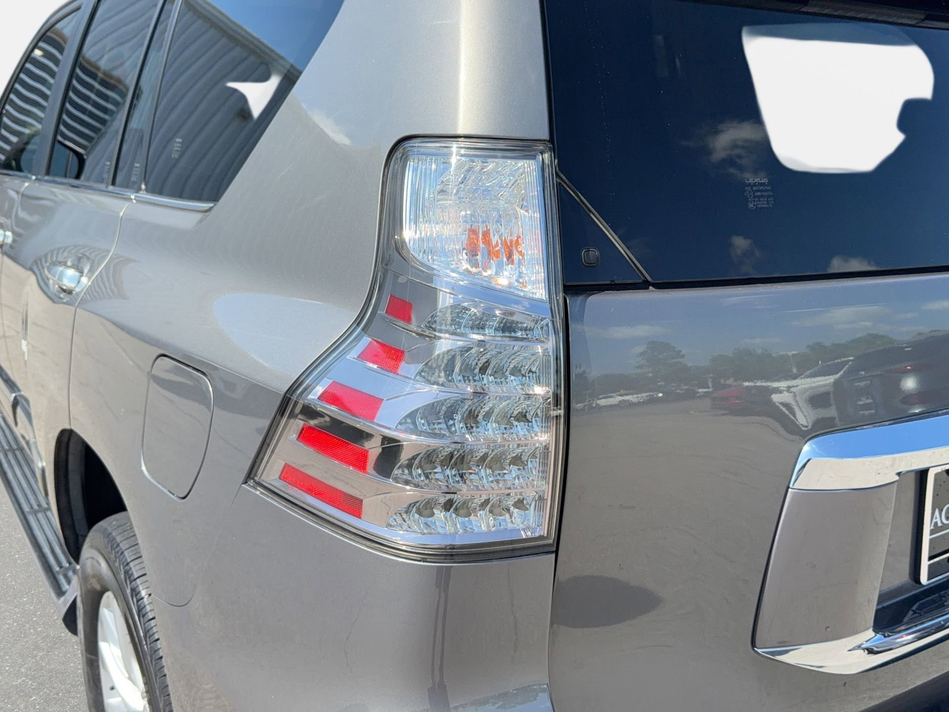 Used 2014 Lexus GX 460 w/ Premium Package AWD/4WD image 32