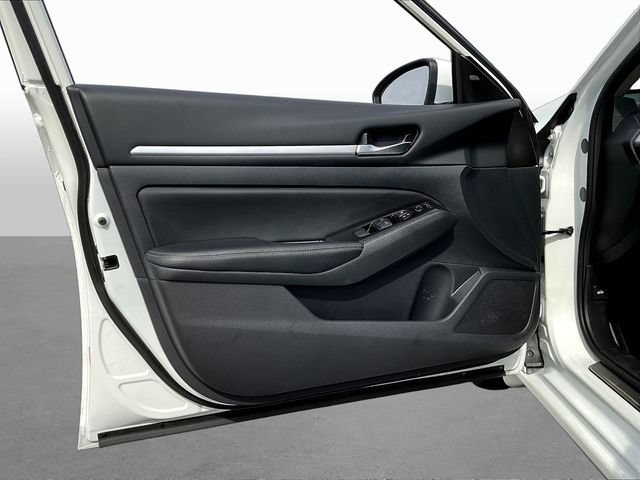 Certified 2025 Nissan Altima 2.5 SL FWD image 21