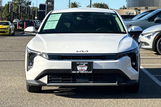 Certified 2025 Kia K4 EX FWD image 11