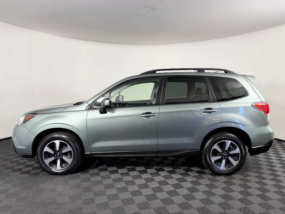 Used 2018 Subaru Forester 2.5i Premium AWD/4WD image 17