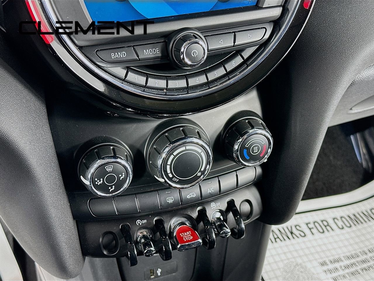 Used 2020 MINI Cooper 2-Door Hardtop FWD image 22