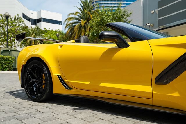 Used 2019 Chevrolet Corvette ZR1 RWD image 38