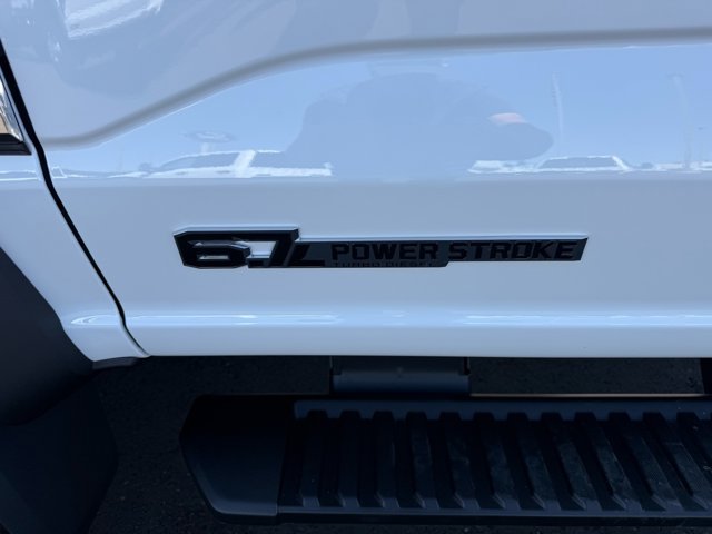 New 2026 Ford F550 4x4 Supercab Super Duty image 7