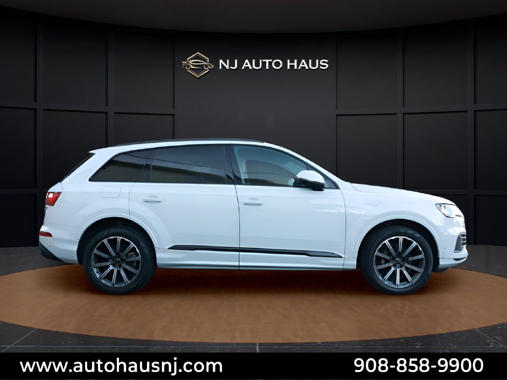 Used 2023 Audi Q7 2.0T Premium Plus w/ Premium Plus Package AWD/4WD image 16