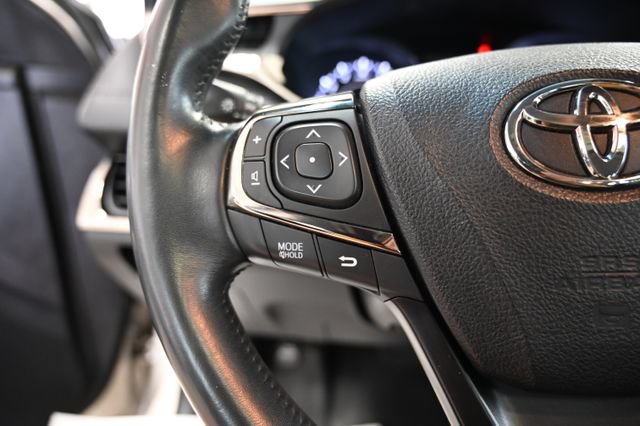 Used 2013 Toyota Avalon Limited FWD image 23