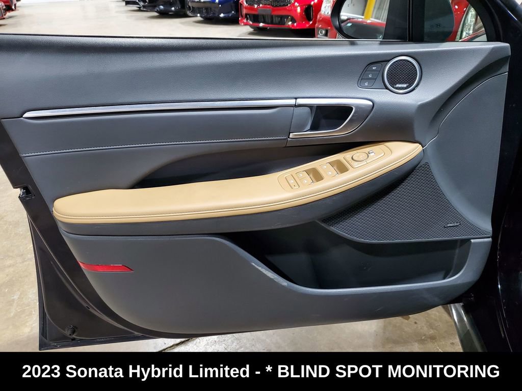 Used 2023 Hyundai Sonata Limited FWD image 8