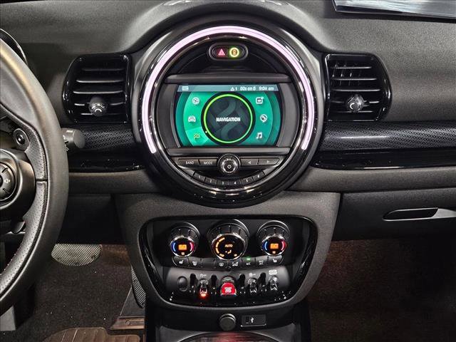 Used 2021 MINI Cooper Clubman S w/ Signature Upholstery Package image 15
