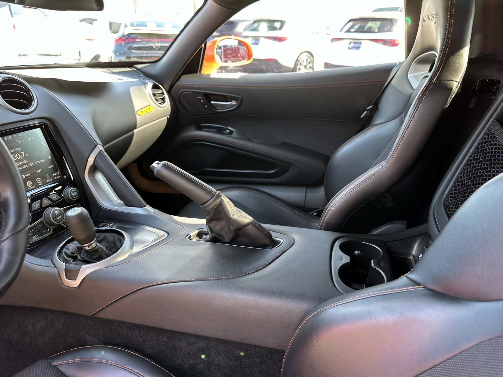 Used 2014 SRT Viper SRT-10 image 19