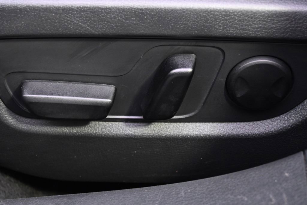 Used 2023 MAZDA CX-30 AWD 2.5 S w/ Premium Package image 14