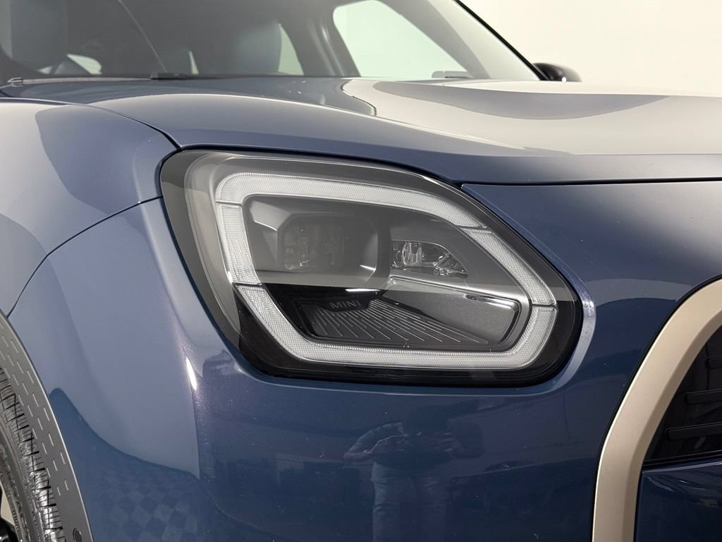 Certified 2025 MINI Cooper Countryman SE AWD/4WD image 10