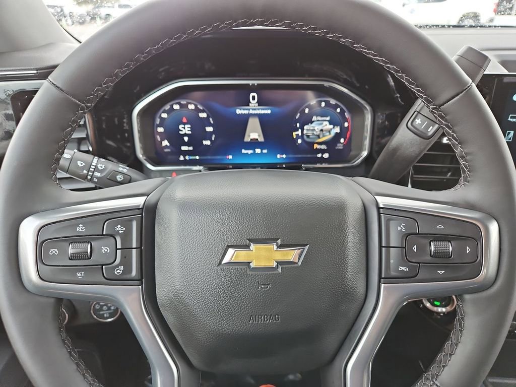 Certified 2026 Chevrolet Silverado 2500 LT w/ Convenience Package image 17