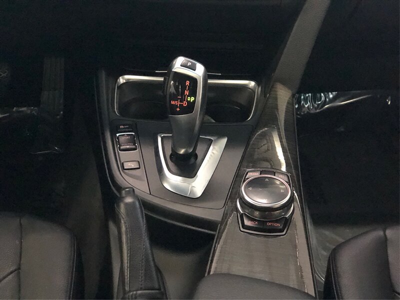 Used 2015 BMW 335i Sedan RWD image 29