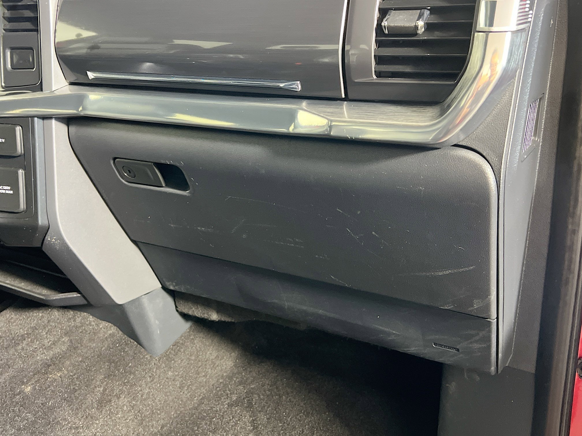 Used 2022 Ford F150 Lariat AWD/4WD image 35