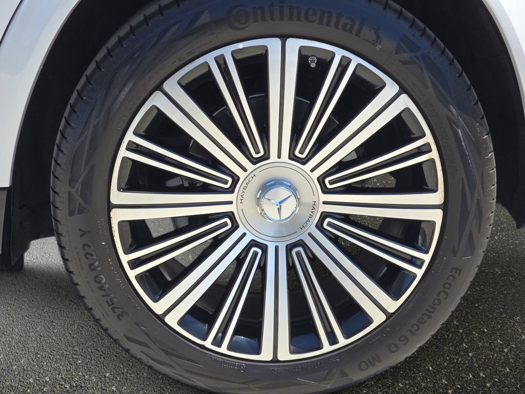 Used 2026 Mercedes-Benz Maybach GLS 600 4MATIC image 38