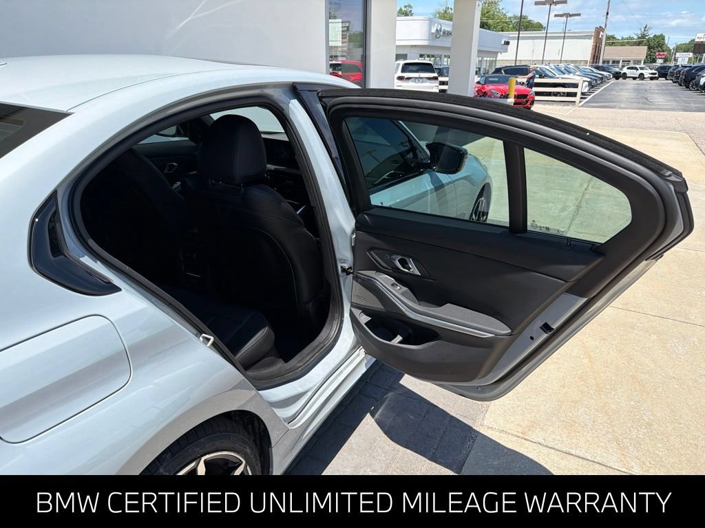 Used 2025 BMW M340i xDrive w/ Premium Package AWD/4WD image 11