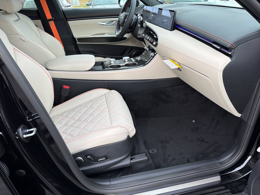 New 2026 Genesis GV70 3.5T Sport Prestige AWD/4WD image 13