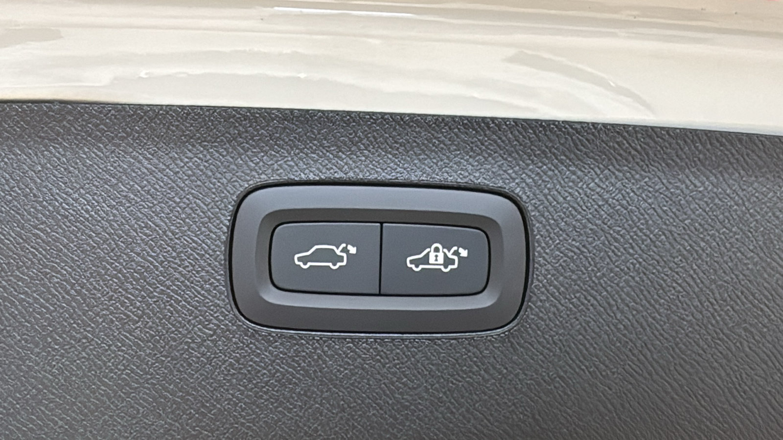 New 2027 Volvo XC90 B6 Ultra AWD/4WD image 31