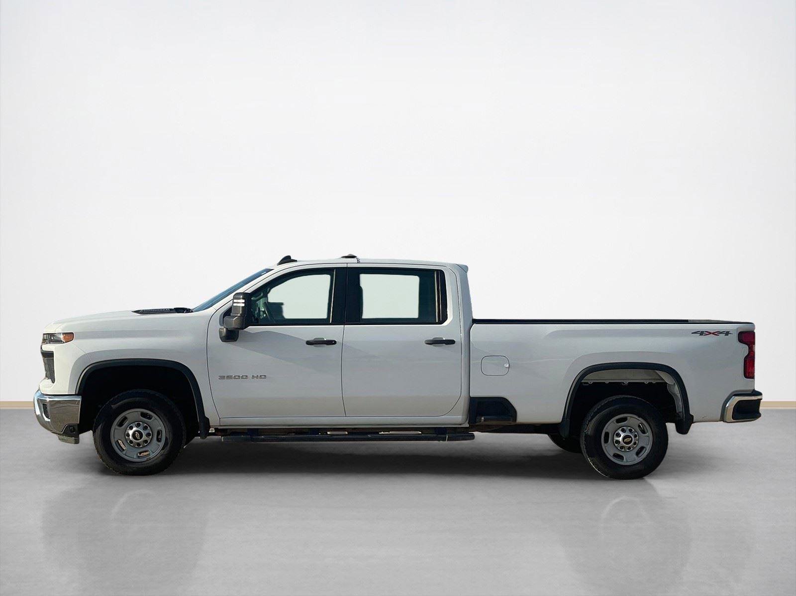 Used 2024 Chevrolet Silverado 2500 W/T w/ WT/CX Safety Package image 4