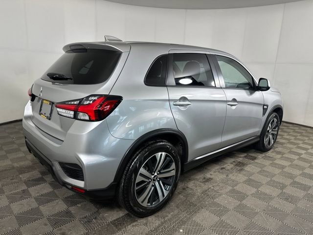 Used 2024 Mitsubishi Outlander Sport ES image 3