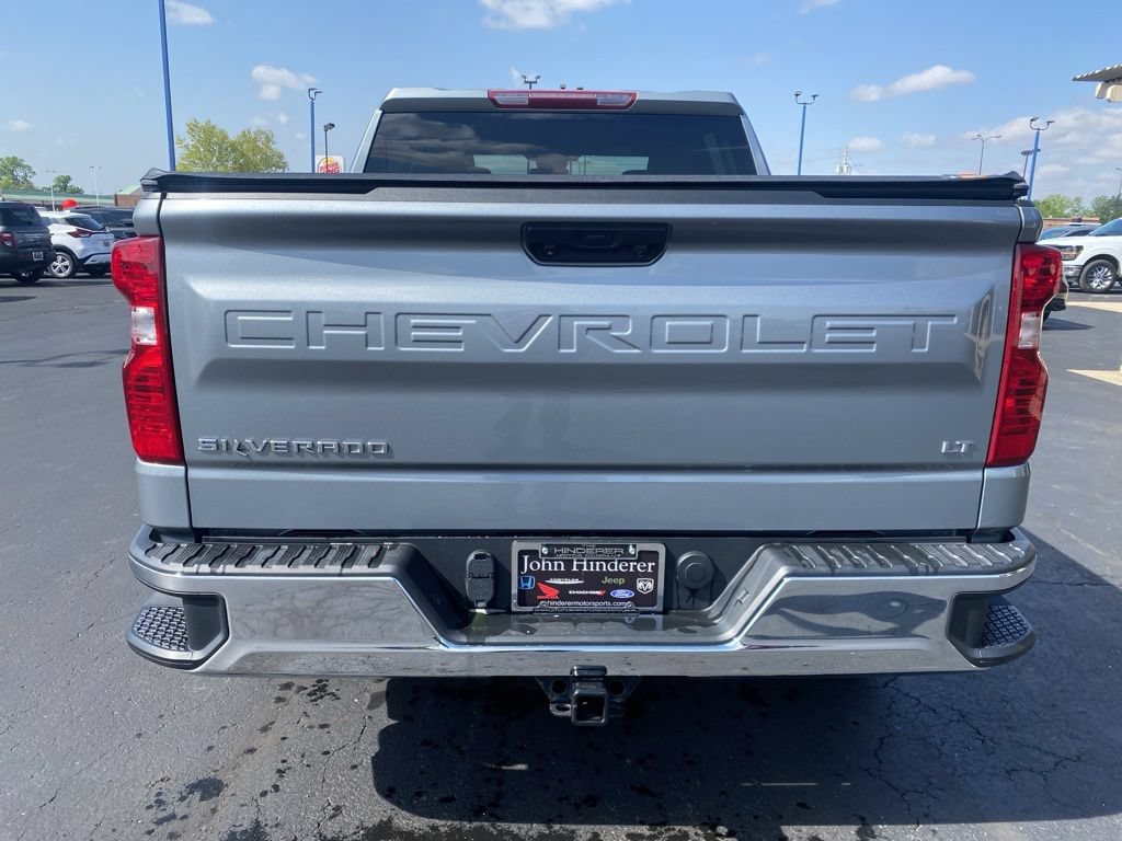 Used 2023 Chevrolet Silverado 1500 LT AWD/4WD image 4