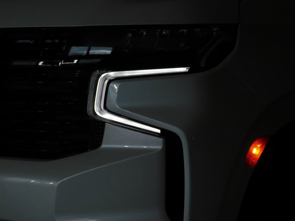 Used 2023 Chevrolet Tahoe RST w/ Luxury Package AWD/4WD image 17