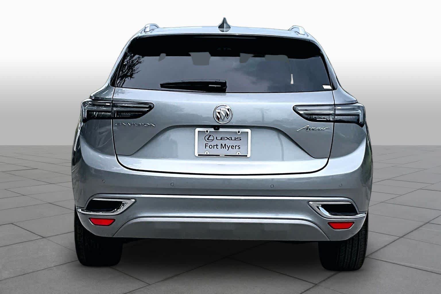Used 2023 Buick Envision Avenir FWD image 5