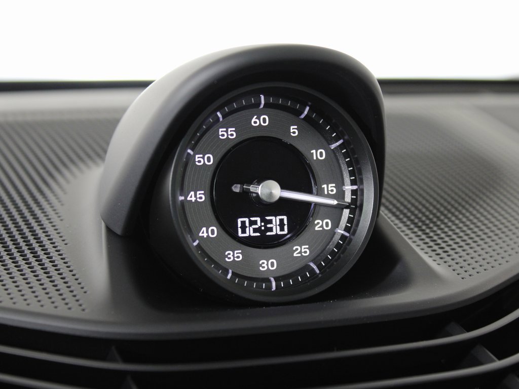 Certified 2026 Porsche Taycan image 28