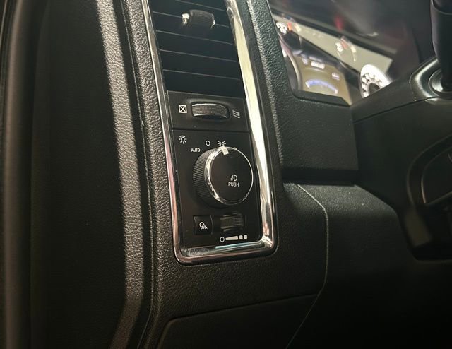 Used 2018 RAM 2500 Laramie w/ Snow Chief Group image 26