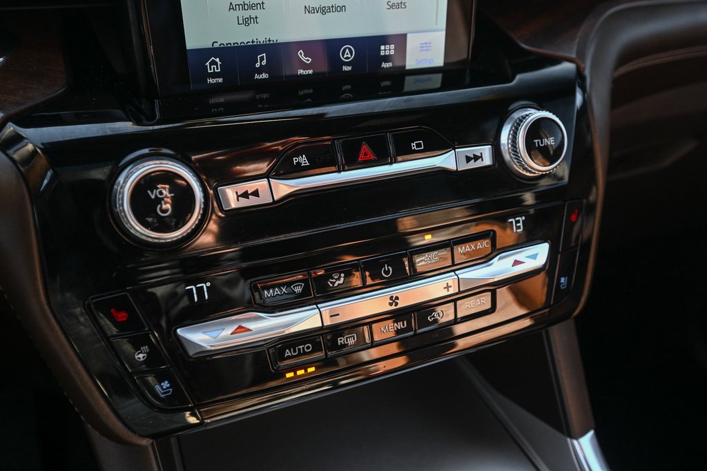 Certified 2021 Ford Explorer King Ranch w/ Premium Technology Package image 36