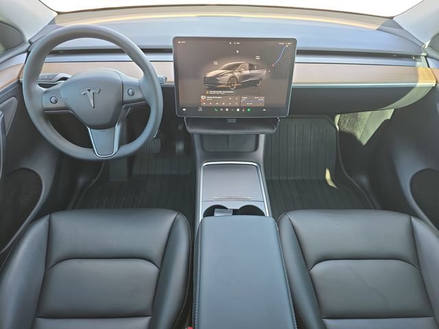 Used 2023 Tesla Model Y Long Range image 9