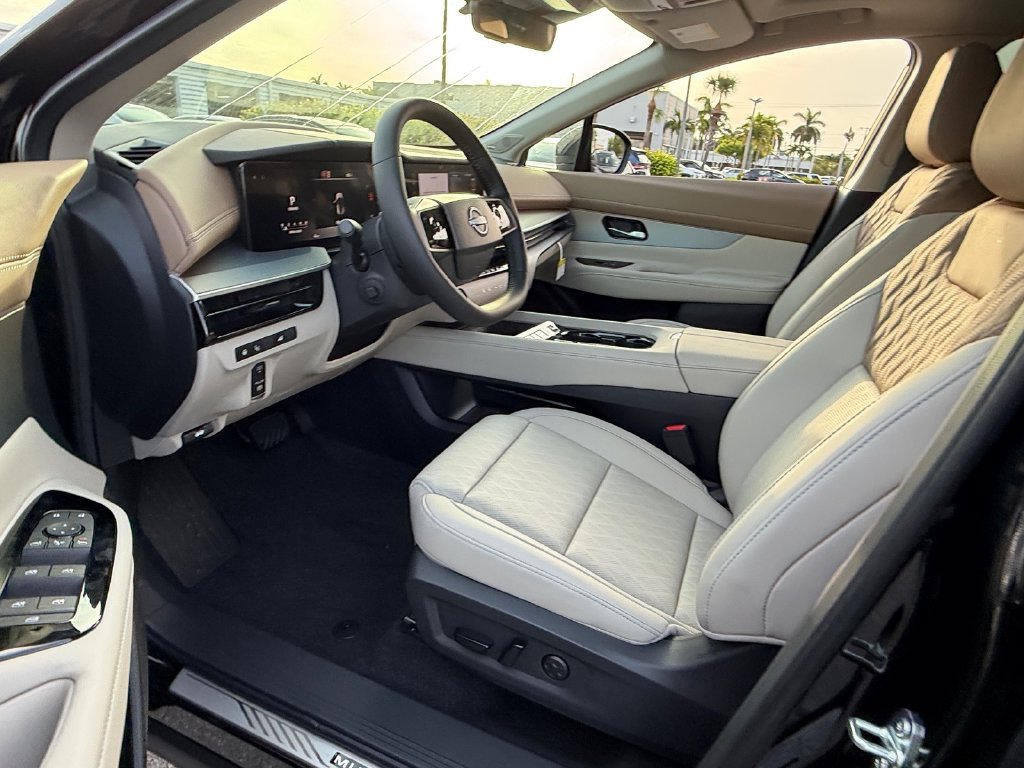 New 2026 Nissan Murano Platinum w/ Cargo Package AWD/4WD image 11