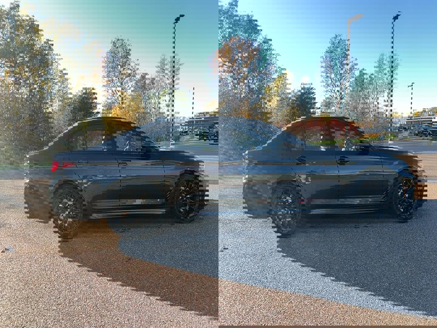 Certified 2023 BMW 530i xDrive w/ M Sport Package image 4