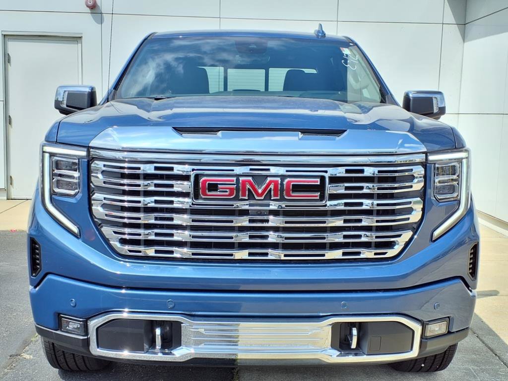 New 2026 GMC Sierra 1500 Denali w/ Denali Reserve Package image 2
