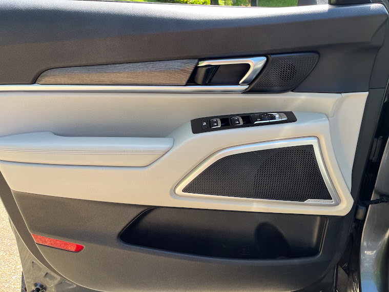 Used 2020 Kia Telluride EX AWD/4WD image 6