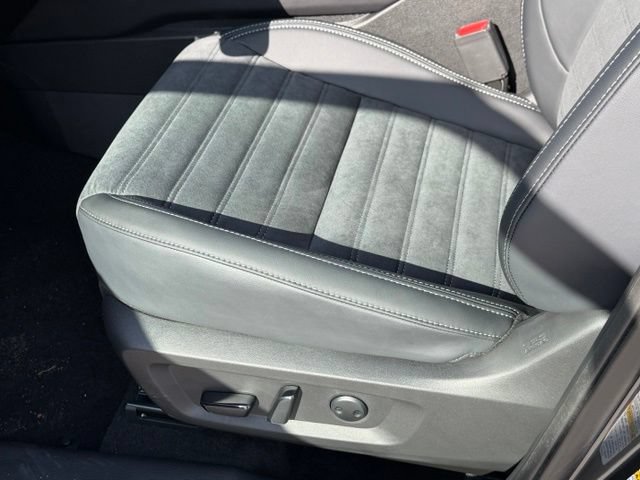 New 2026 Mitsubishi Outlander LE FWD image 24