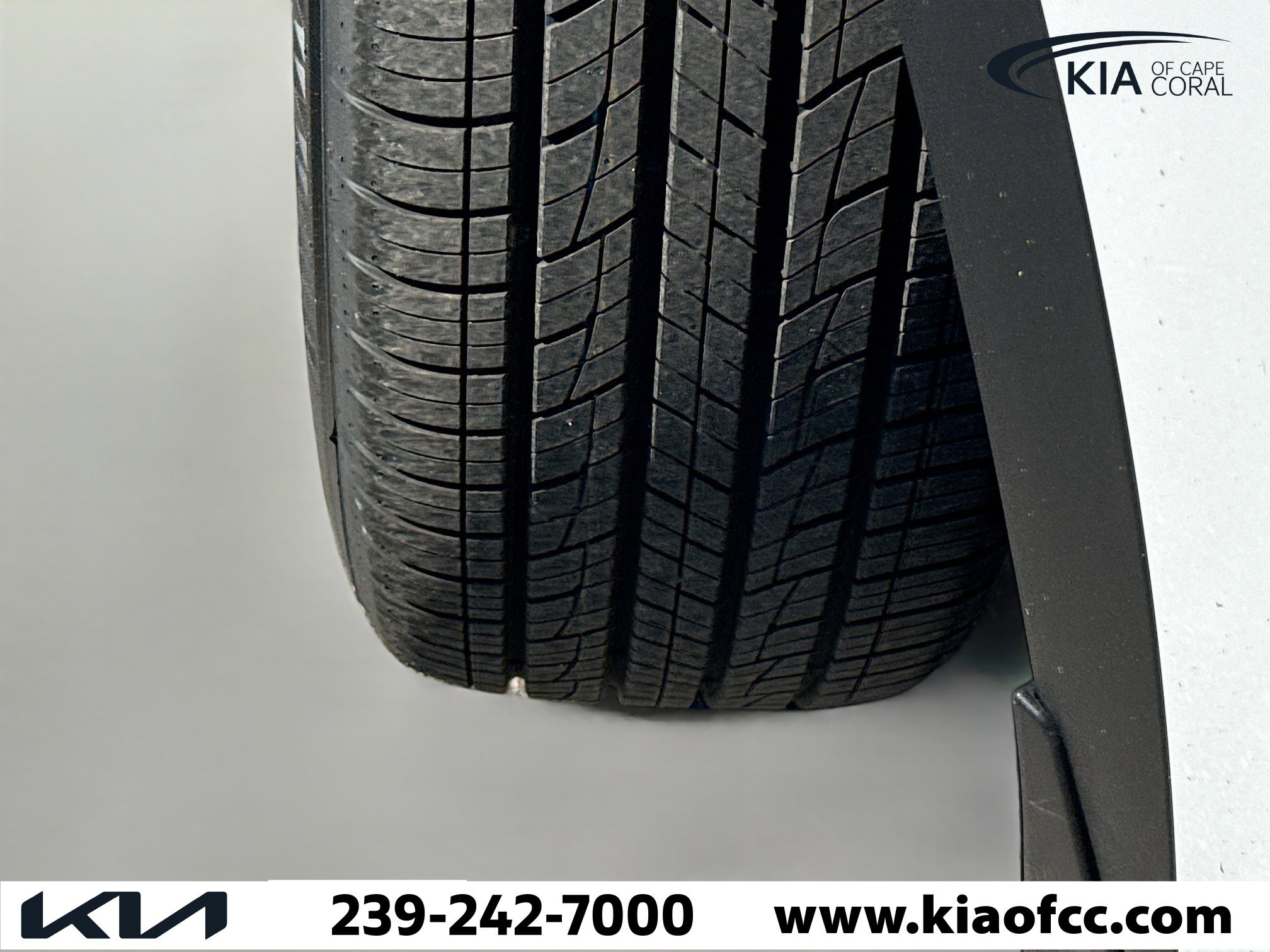 New 2026 Kia Sportage EX image 42