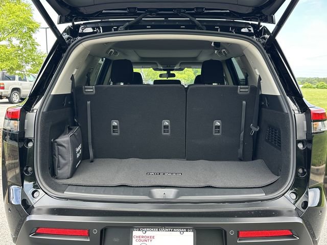New 2026 Nissan Pathfinder SV AWD/4WD image 14