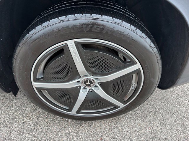 Used 2023 Mercedes-Benz EQE 350+ 4MATIC SUV w/ AMG Line Exterior Package image 8