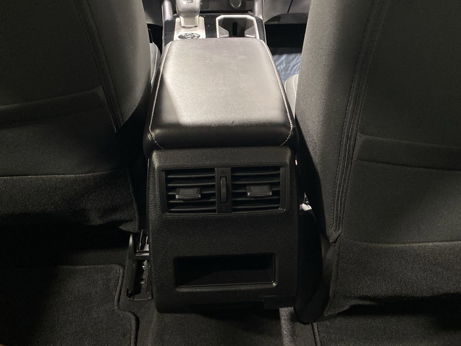 Used 2025 Mitsubishi Outlander ES image 21