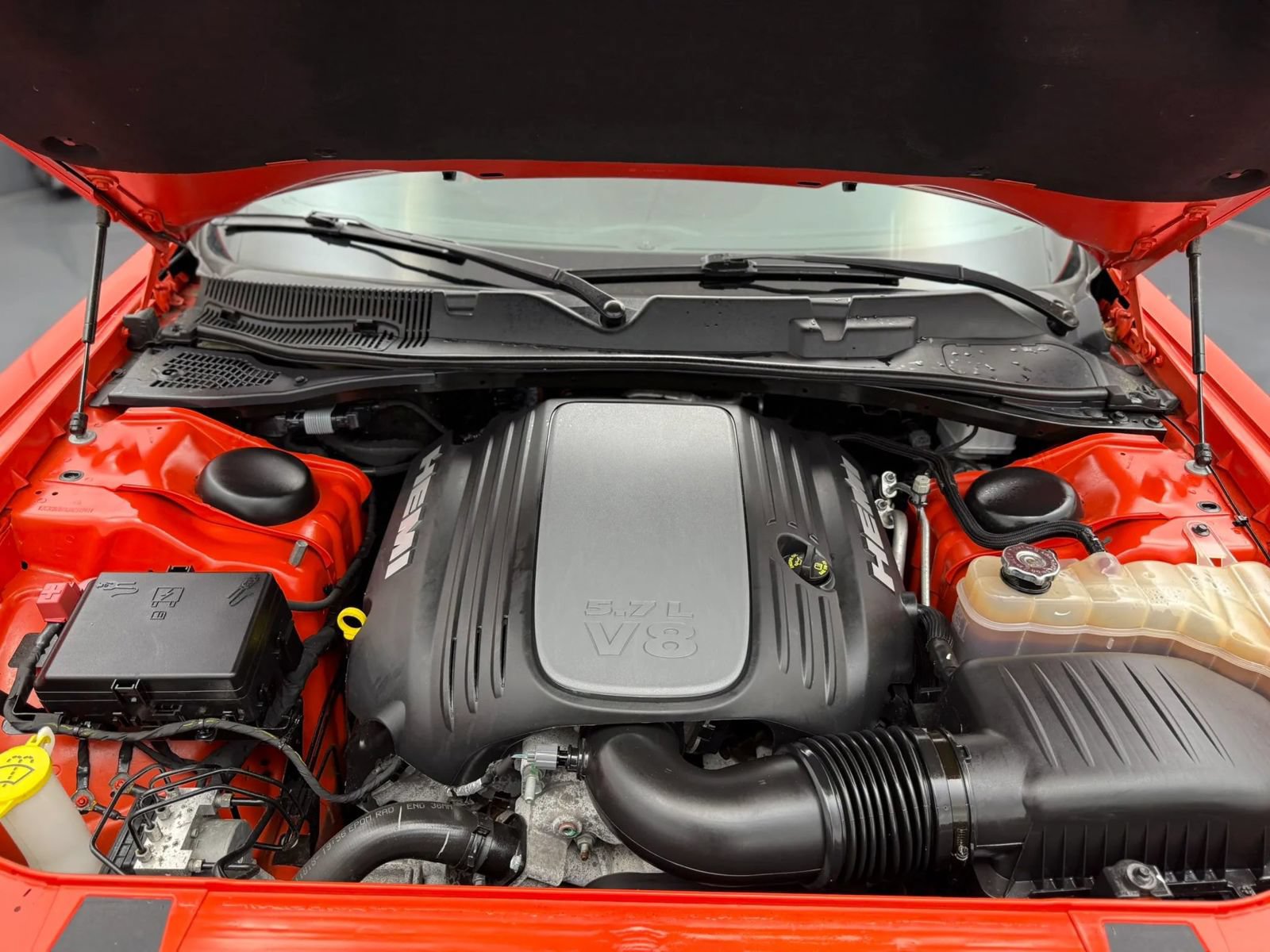 Used 2018 Dodge Challenger R/T w/ Sound Group RWD image 16