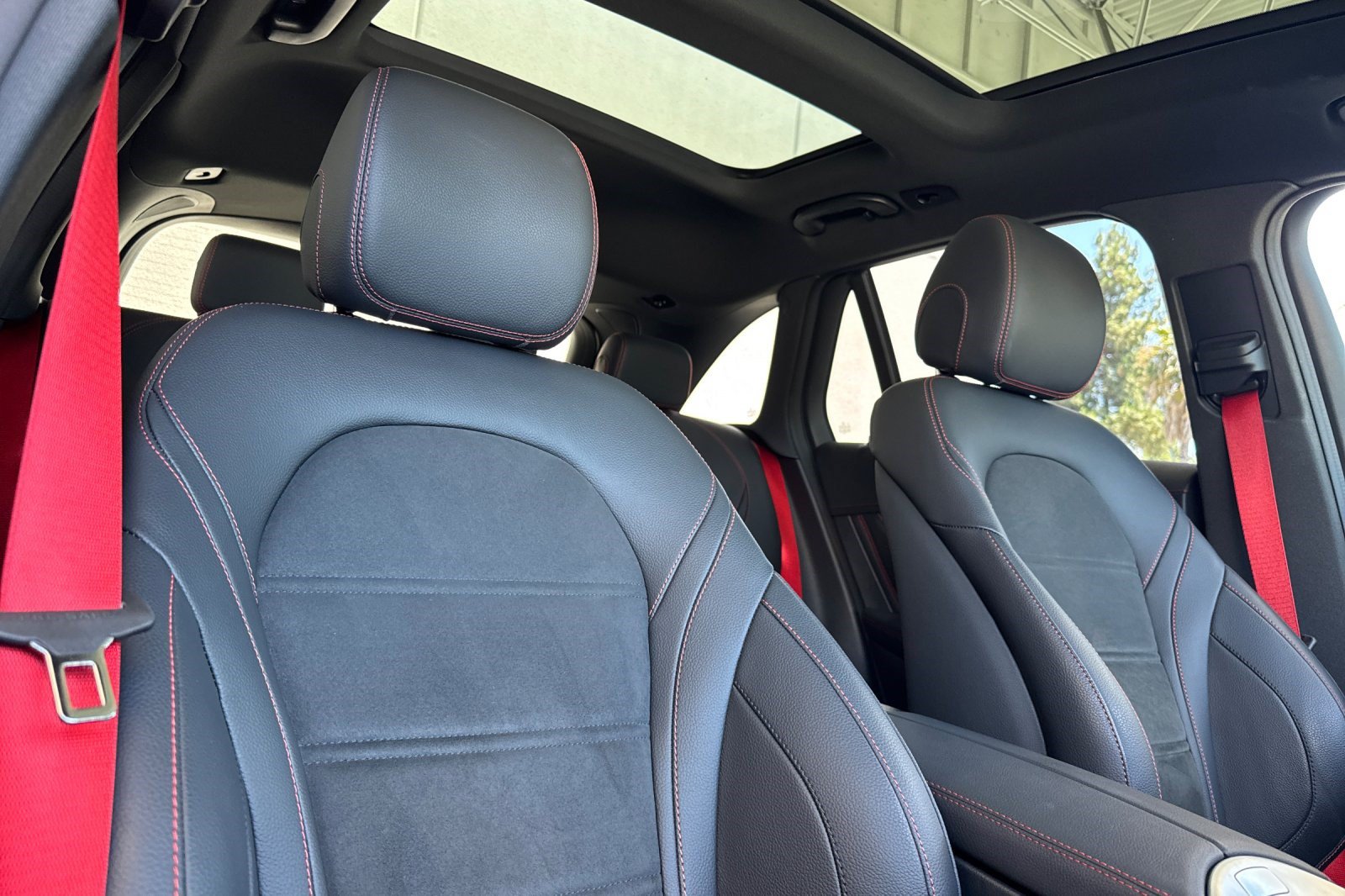 Used 2022 Mercedes-Benz GLC 43 AMG 4MATIC image 21