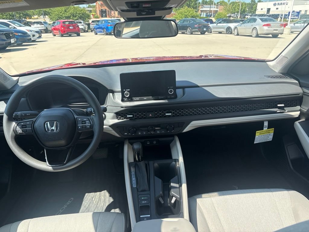 Certified 2025 Honda Accord SE image 33