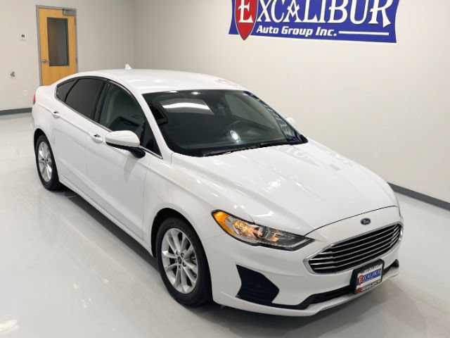 Used 2019 Ford Fusion SE FWD image 10